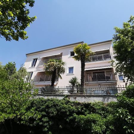 Villa Sara Crikvenica Bagian luar foto