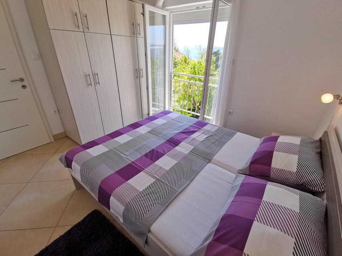 Villa Sara Crikvenica Bagian luar foto